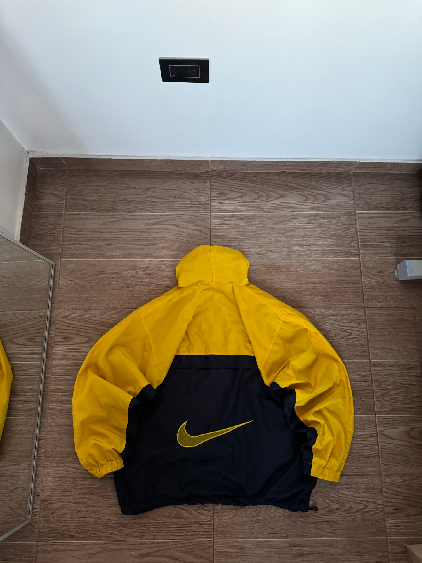 BOMBER JACKET NIKE BIG LOGO 80’S