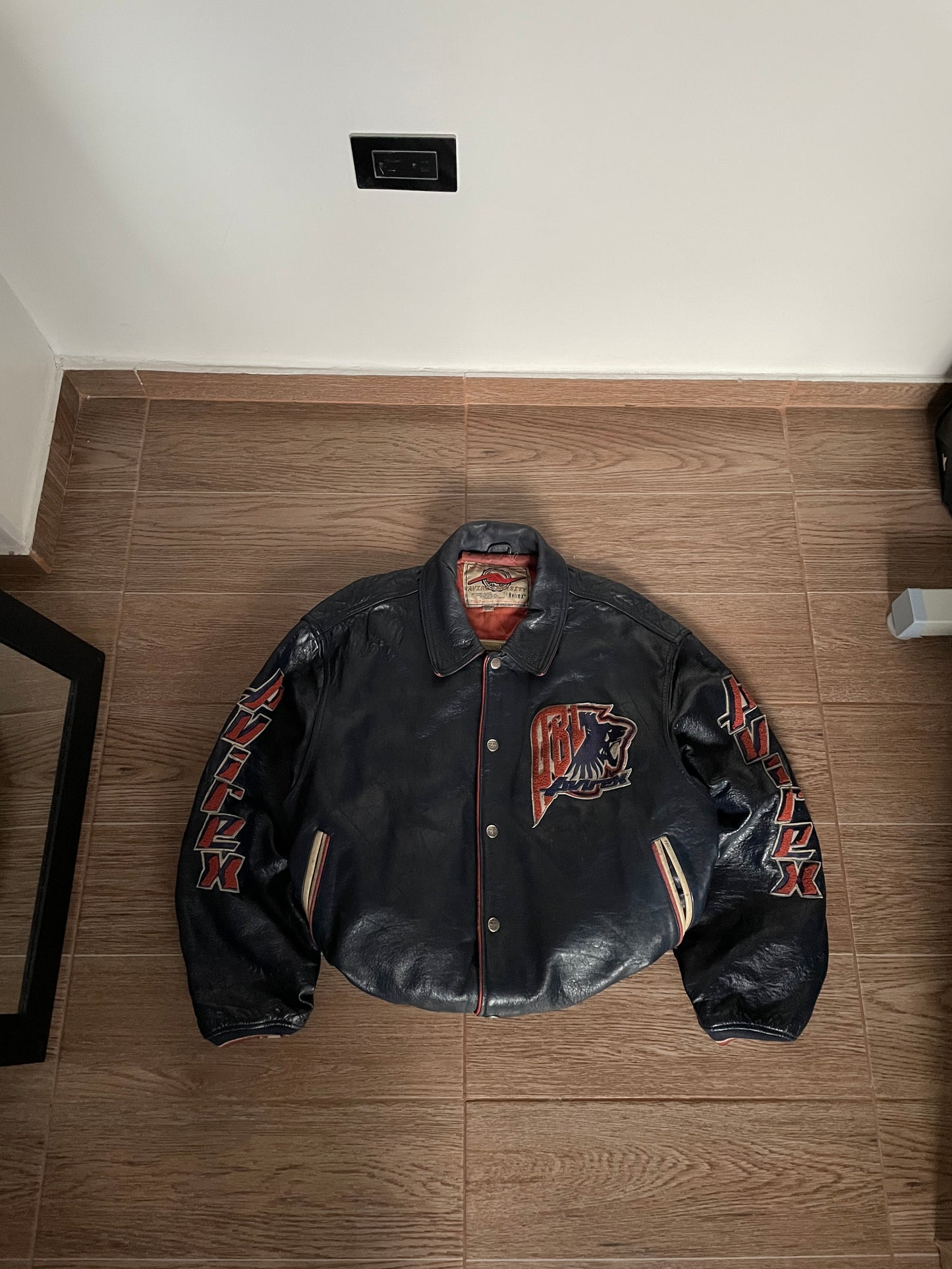 AVIREX BOMBER JACKET BLACKLIONS