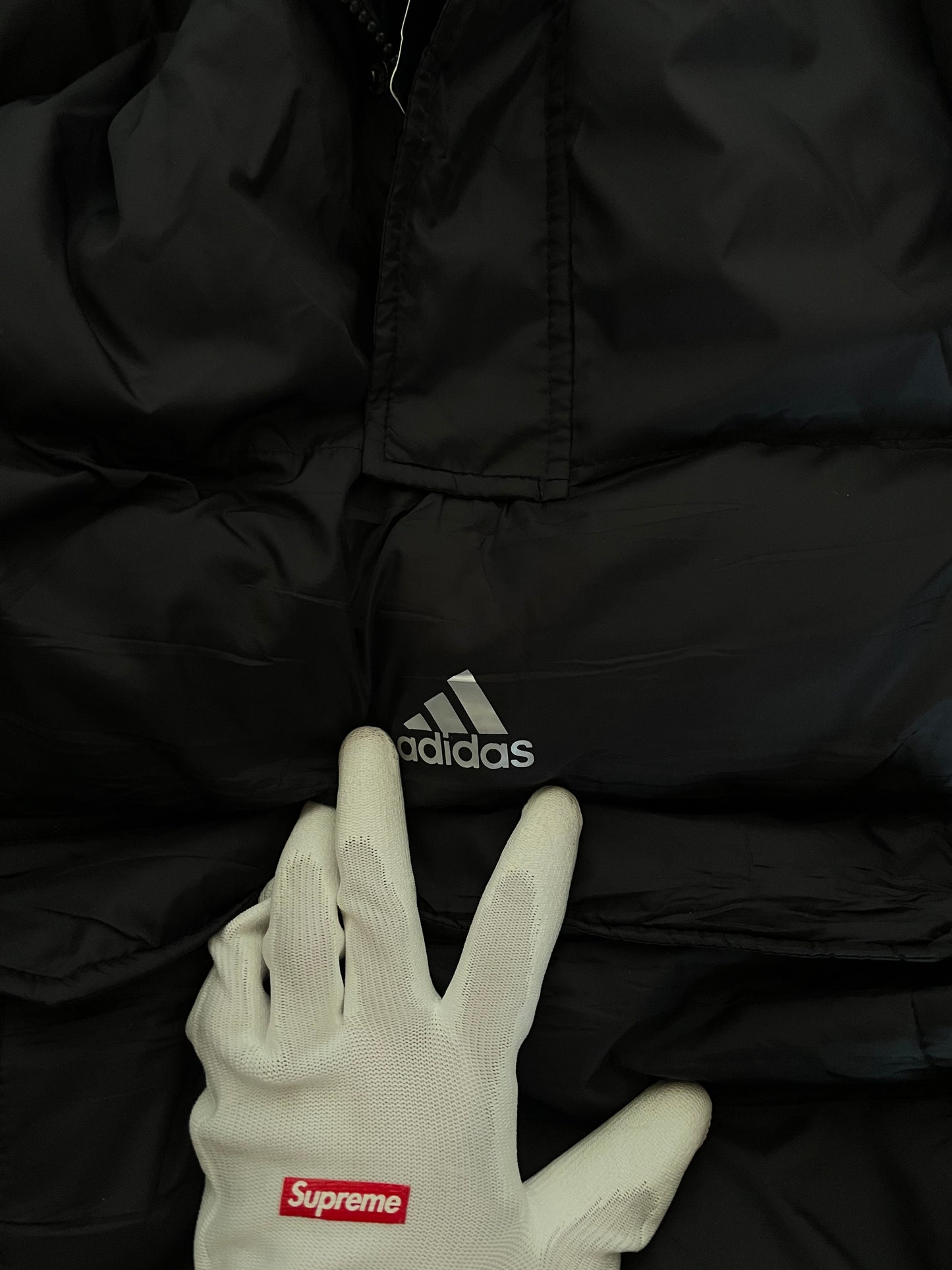 PUFFER JACKET EN PLUMAS ADIDAS 80S COLECCIÓN EXCLUSIVA